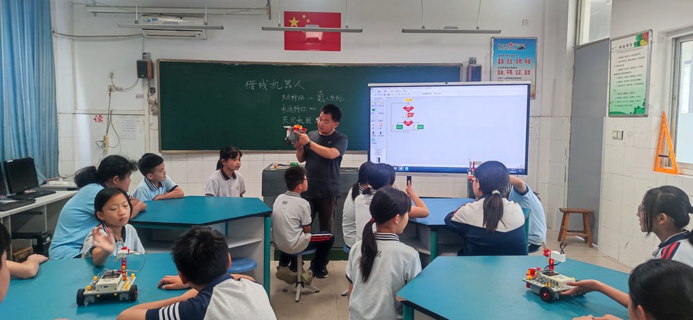 科技築夢，點亮鄉村數字課堂·2026欣欣“教育信息化”主題系列項目